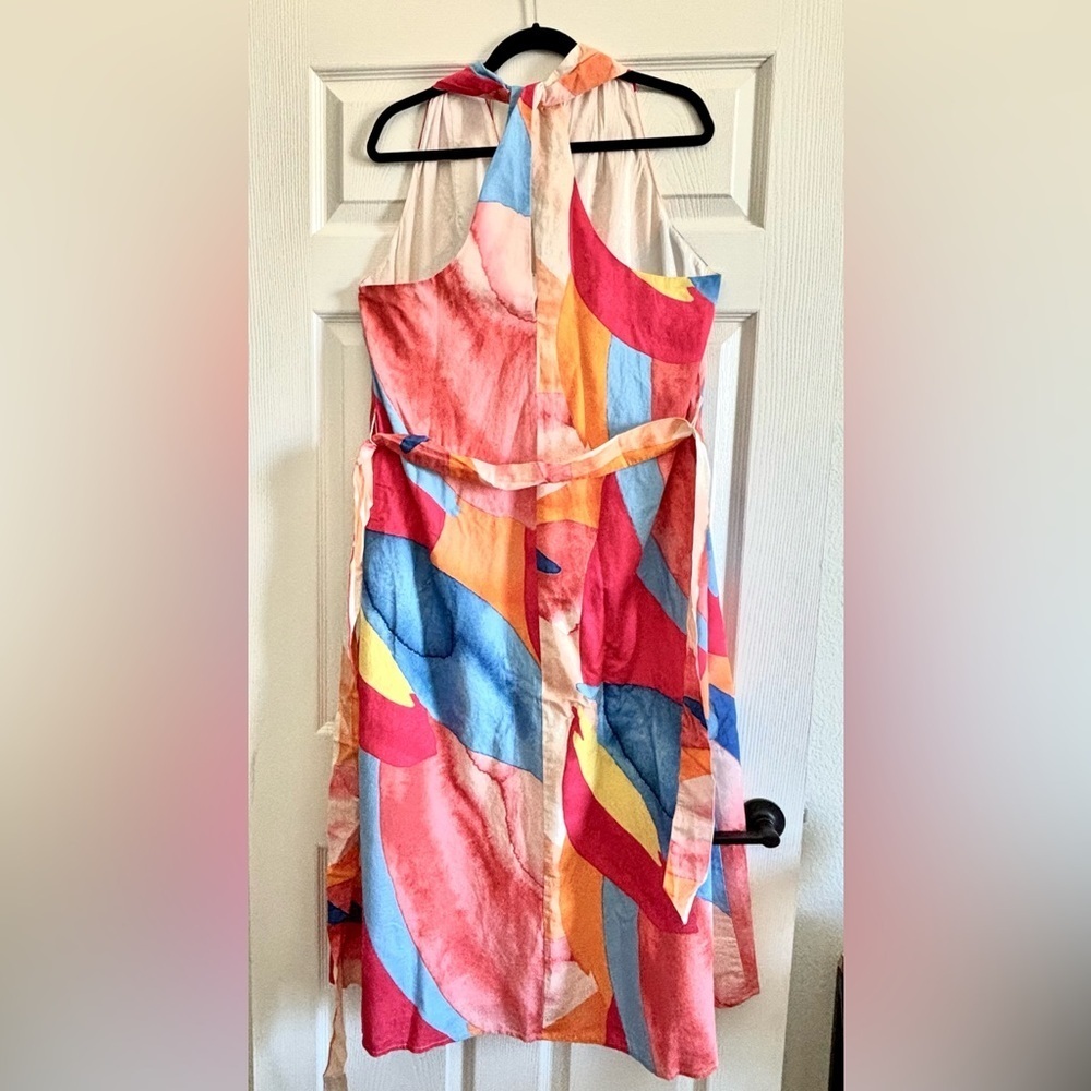 NWT Banana Republic Colorful Halter Neck Dress
Color
Brushstroked Multi - Picture 3 of 4